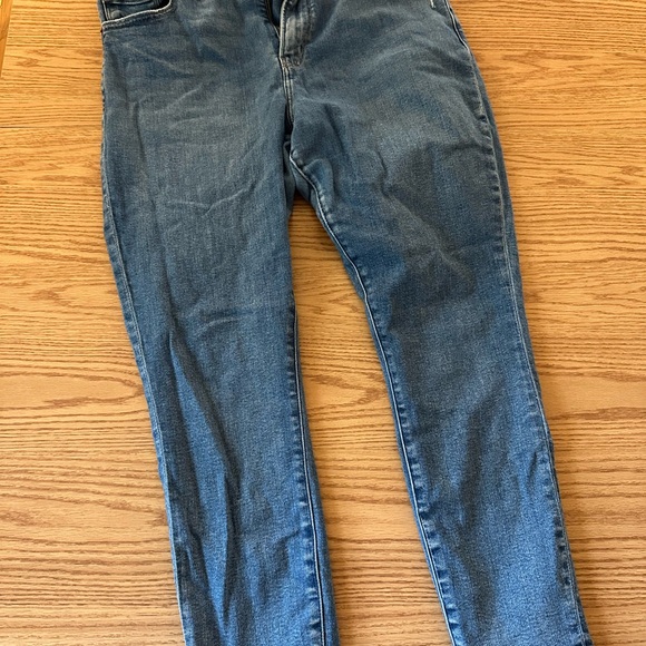 Abercrombie Curve Love High Rise Super Skinny Ankle Jeans - Picture 2 of 5